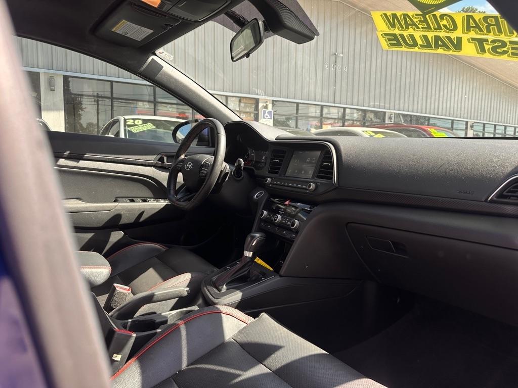 Hyundai Elantra Sport DCT 2020