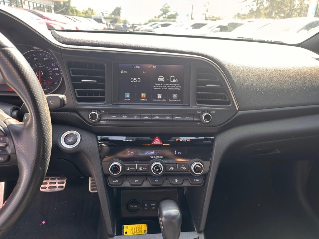 Hyundai Elantra Sport DCT 2020