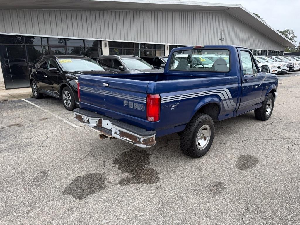 Ford F-150 Reg Cab 116.8" WB 1996