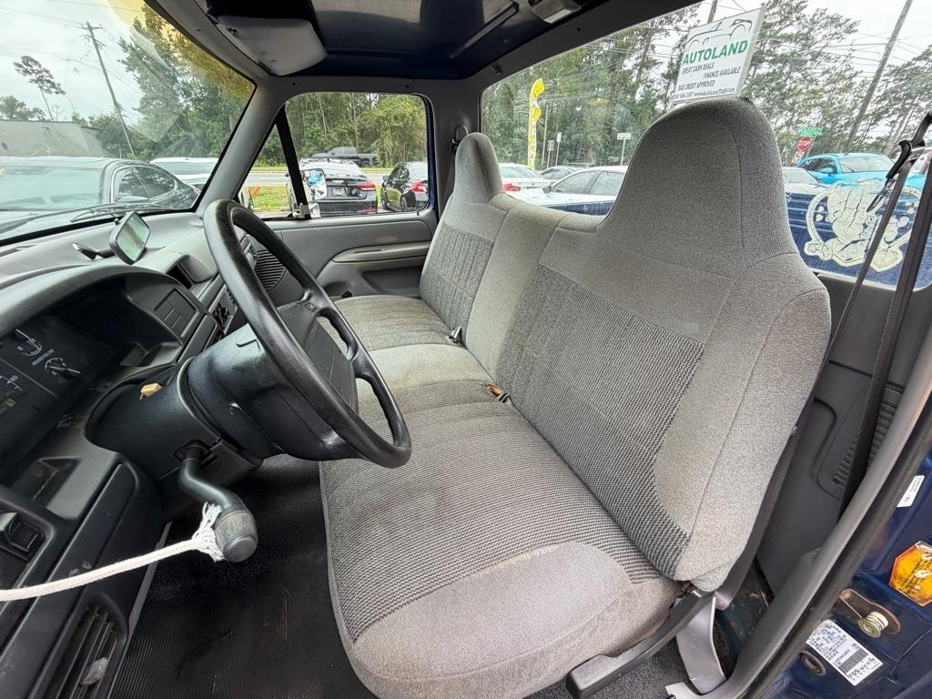Ford F-150 Reg Cab 116.8" WB 1996