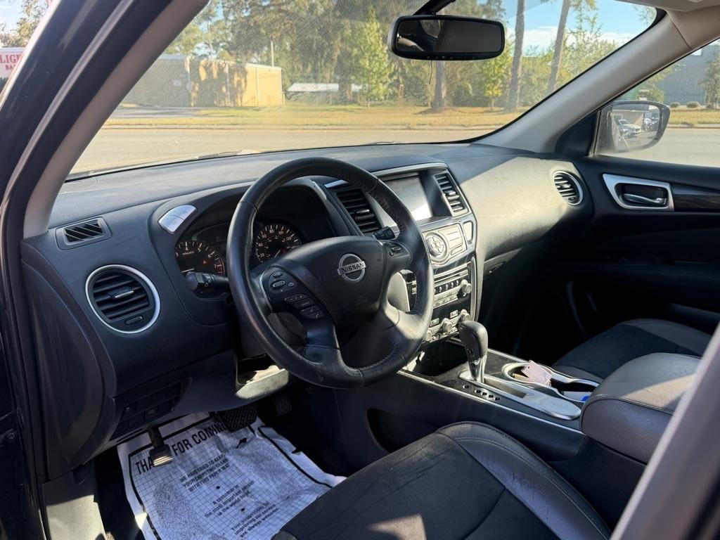 Nissan Pathfinder FWD SV 2017