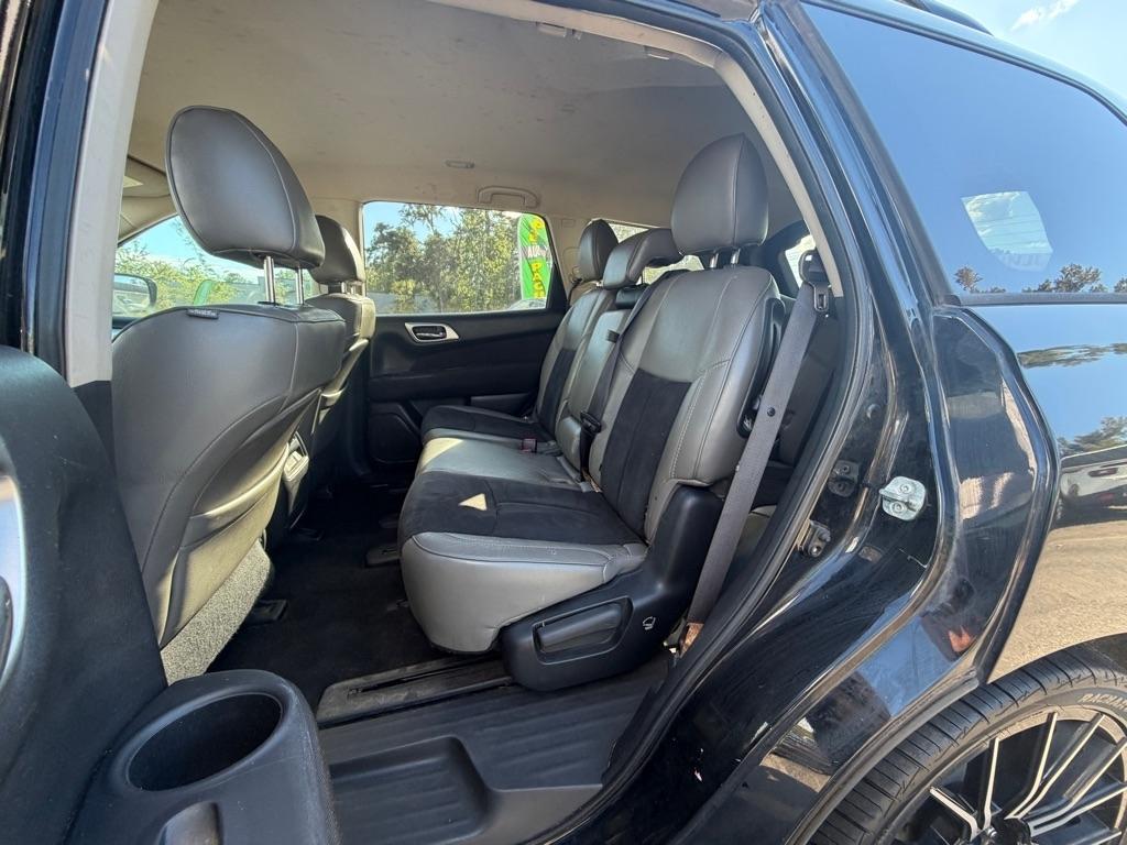 Nissan Pathfinder FWD SV 2017