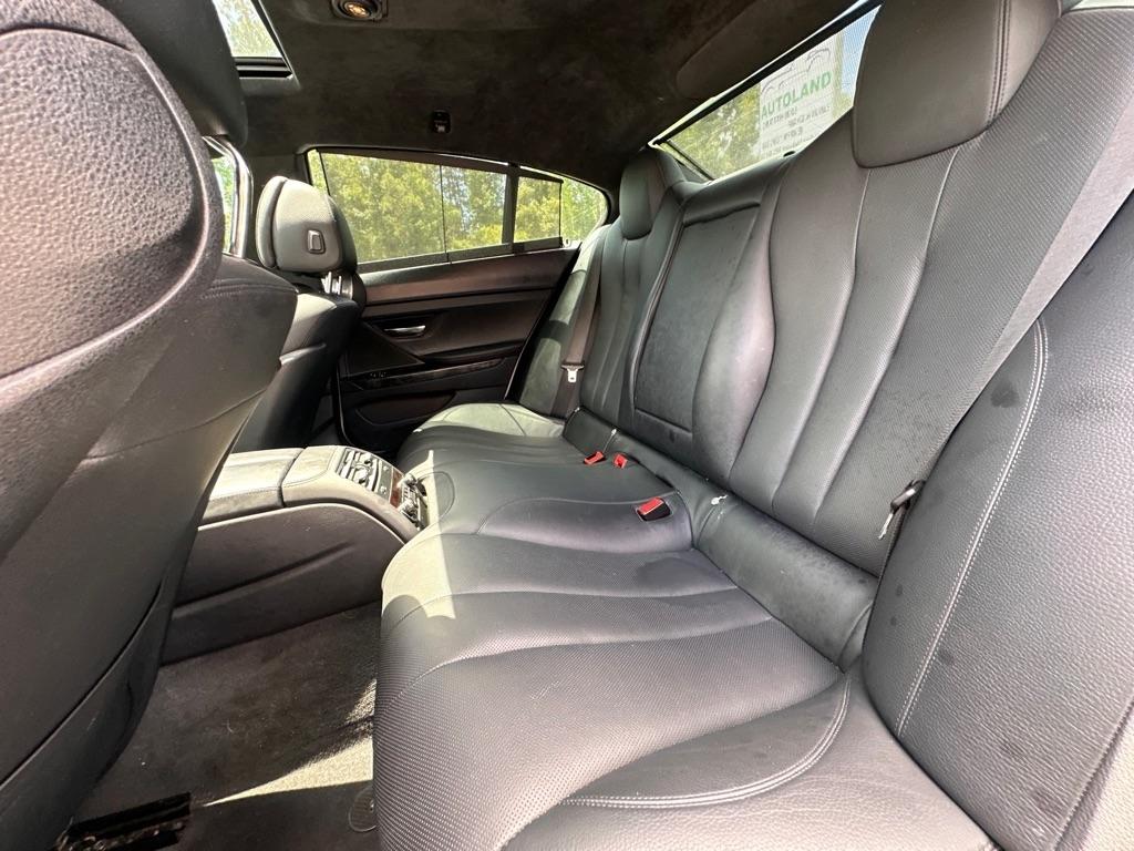 BMW 6 Series 4dr Sdn 640i RWD Gran Coupe 2015