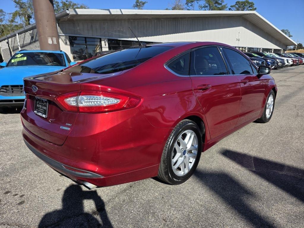 Ford Fusion 4dr Sdn SE FWD 2014