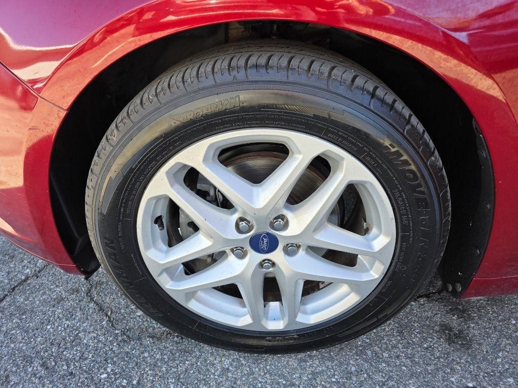 Ford Fusion 4dr Sdn SE FWD 2014