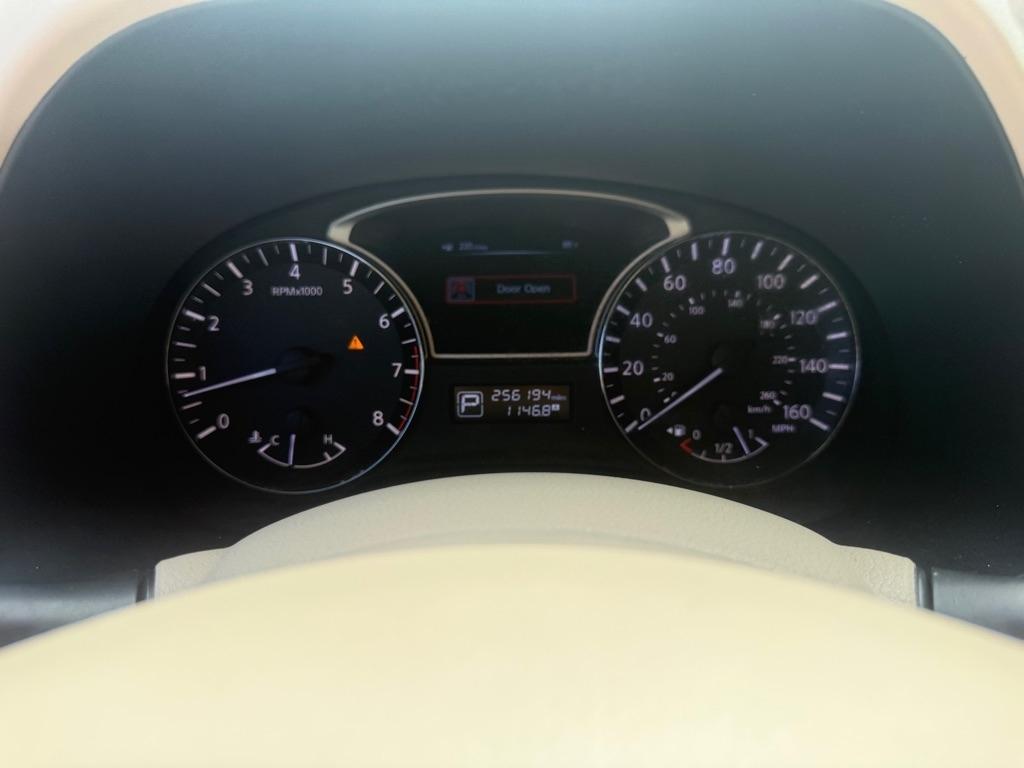 Nissan Pathfinder 2WD 4dr SL 2013