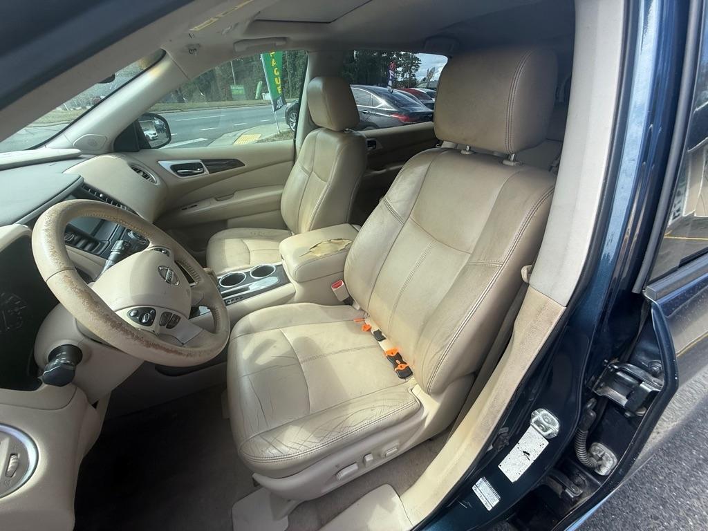 Nissan Pathfinder 2WD 4dr SL 2013