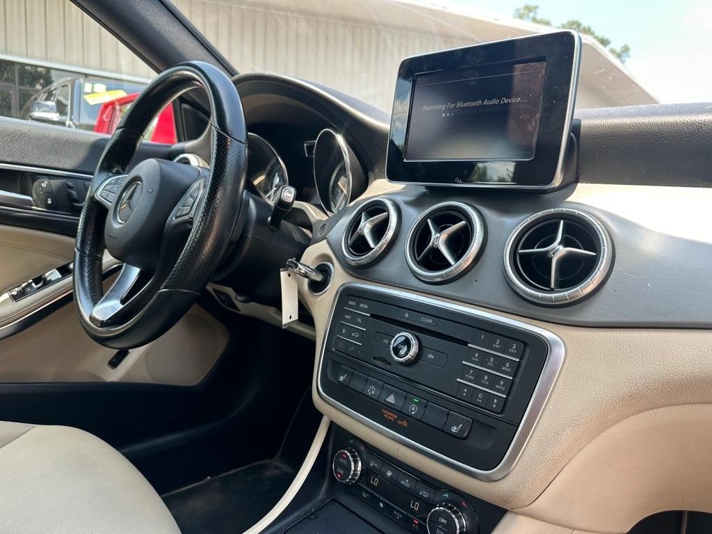 Mercedes-Benz CLA-Class 4dr Sdn CLA 250 4MATIC 2015