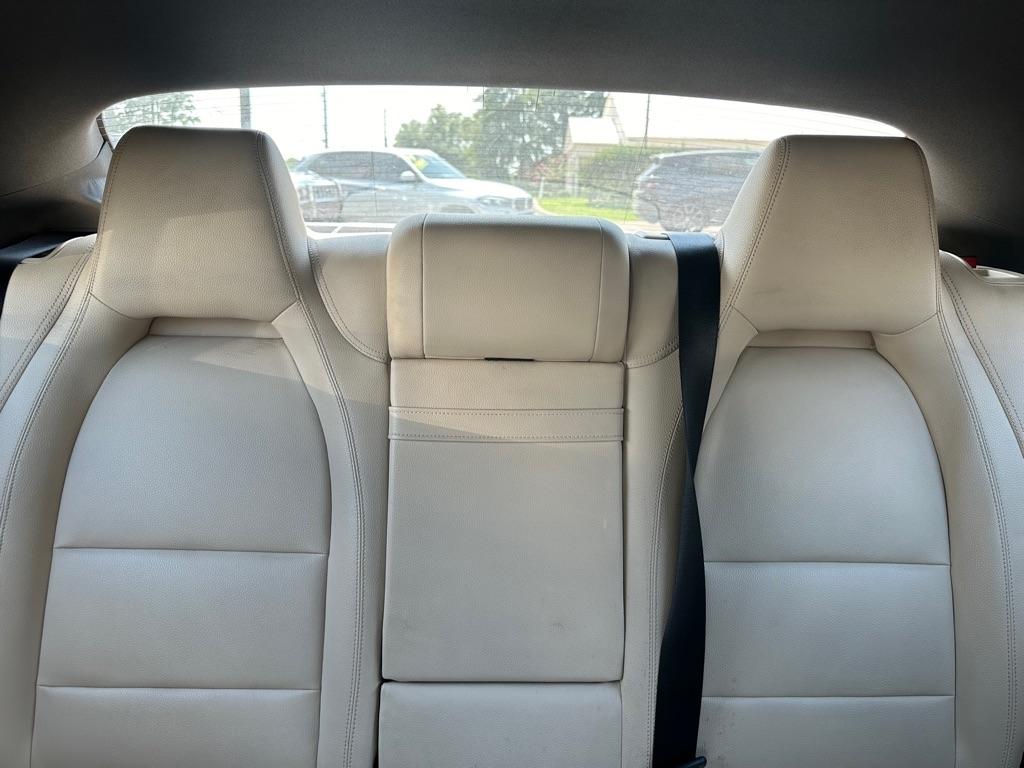 Mercedes-Benz CLA-Class 4dr Sdn CLA 250 4MATIC 2015