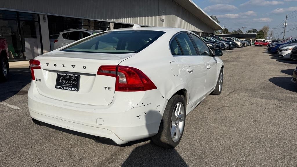 Volvo S60 2015.5 4dr Sdn T5 Drive-E Premier FWD 2015