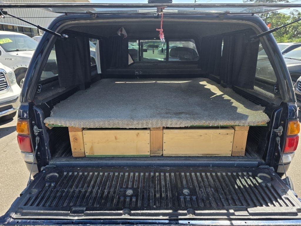 Toyota Tundra AccessCab V8 SR5 4WD (Natl) 2003