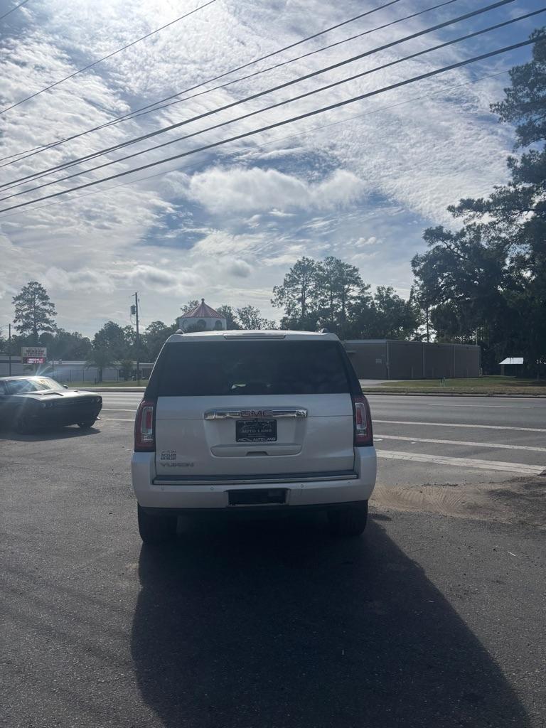 GMC Yukon 2WD 4dr Denali 2015