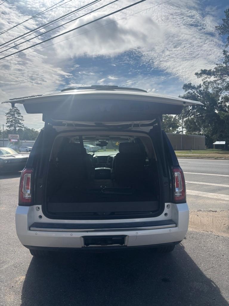 GMC Yukon 2WD 4dr Denali 2015