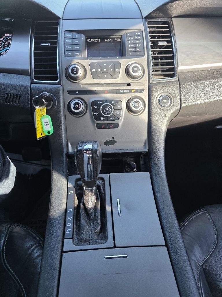 Ford Taurus 4dr Sdn SEL FWD 2014