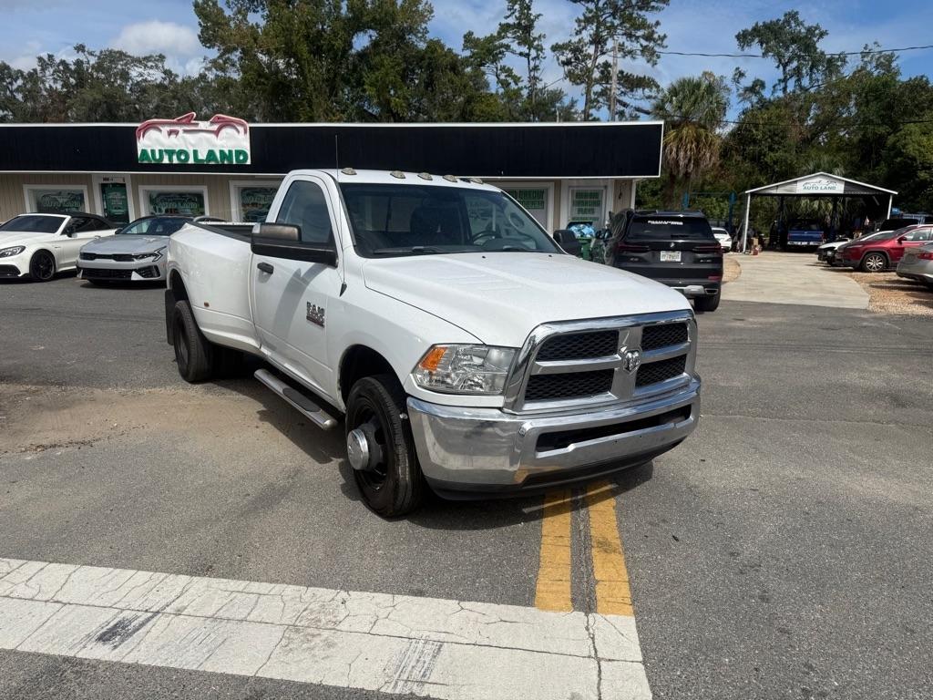 RAM 3500 Tradesman 4x2 Reg Cab 8' Box 2018
