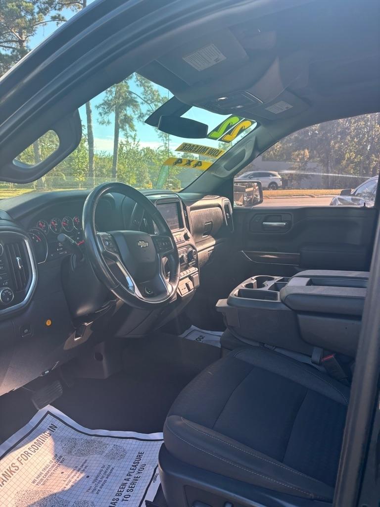 Chevrolet Silverado 1500 LTD 4WD Crew Cab 147" LT w/1LT 2022