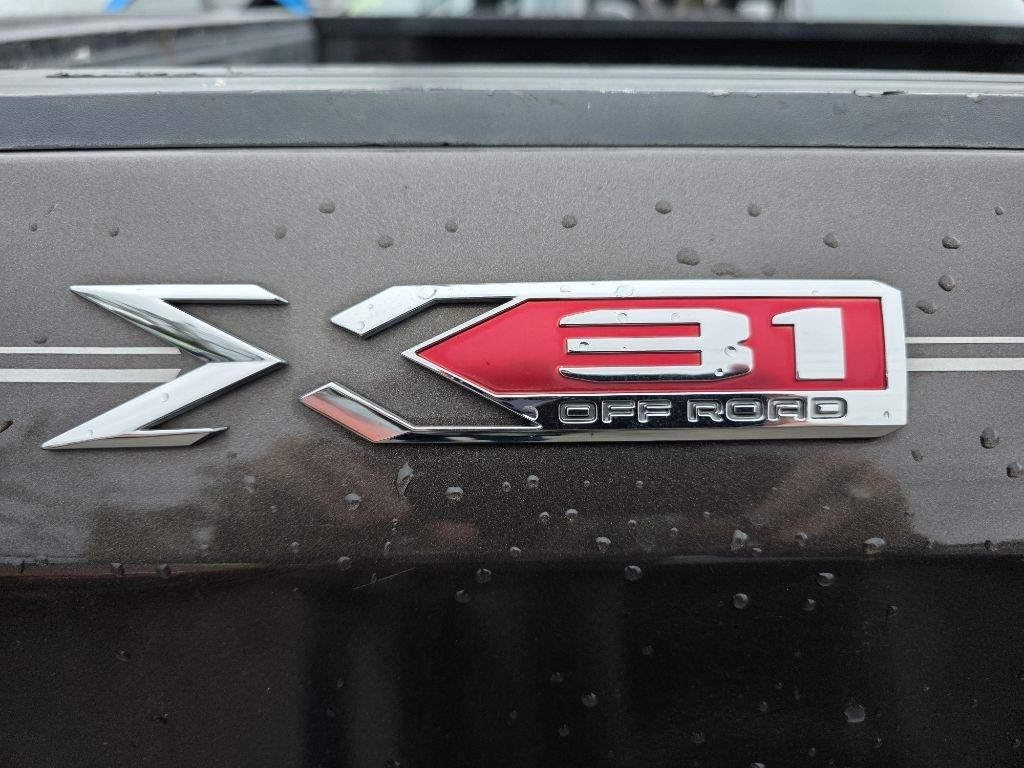 GMC Sierra 1500 4WD Double Cab 147" SLE 2020