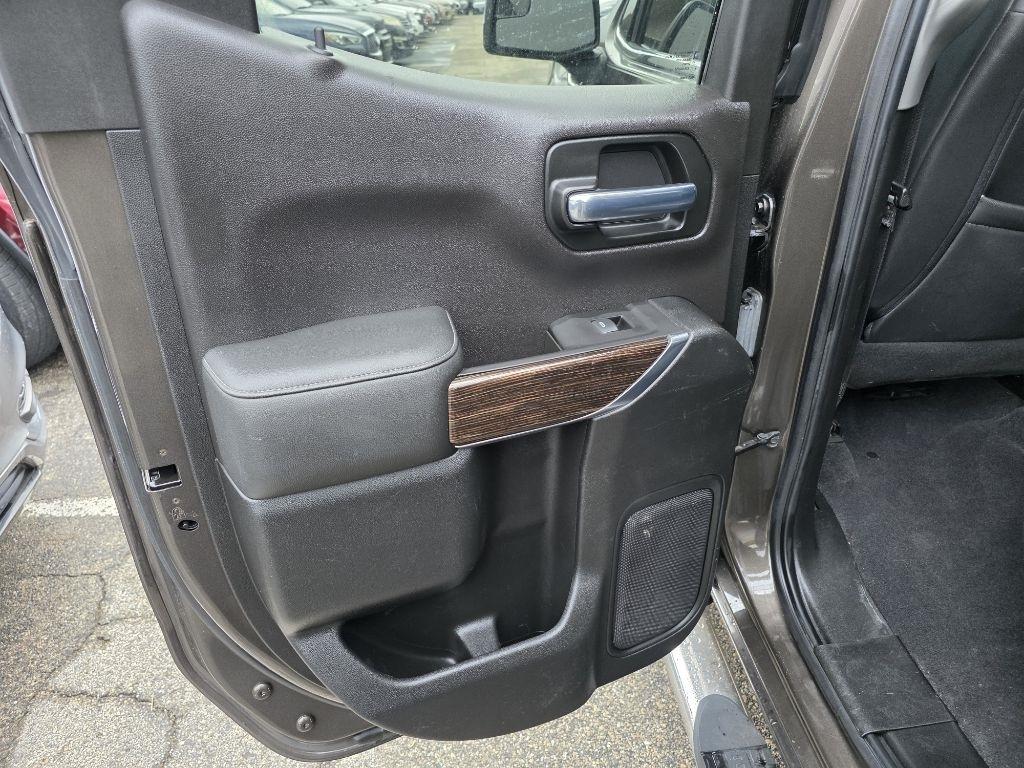 GMC Sierra 1500 4WD Double Cab 147" SLE 2020