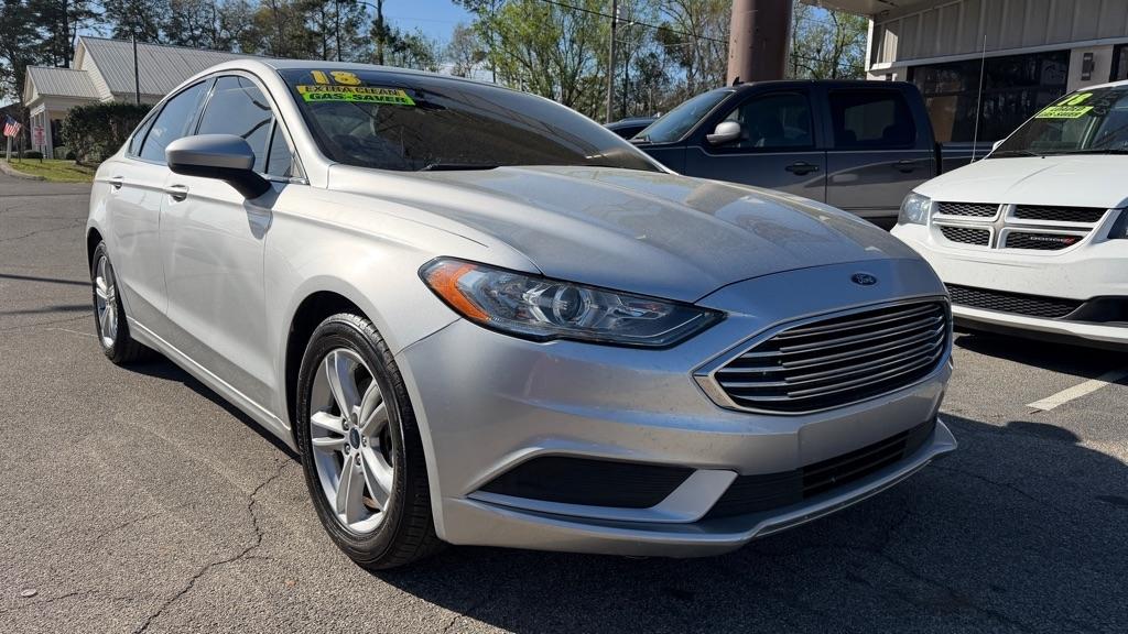 Ford Fusion SE FWD 2018