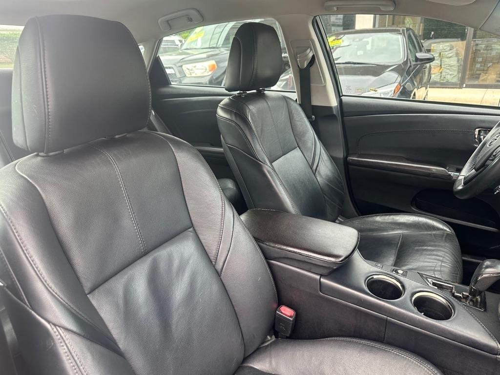 Toyota Avalon 4dr Sdn XLE Touring (Natl) 2015