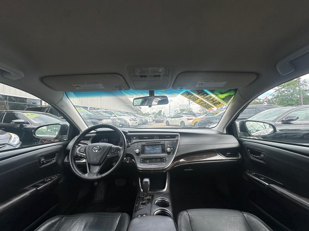 Toyota Avalon 4dr Sdn XLE Touring (Natl) 2015