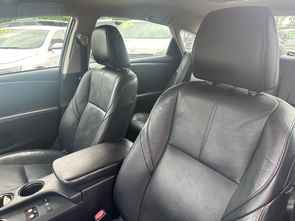 Toyota Avalon 4dr Sdn XLE Touring (Natl) 2015
