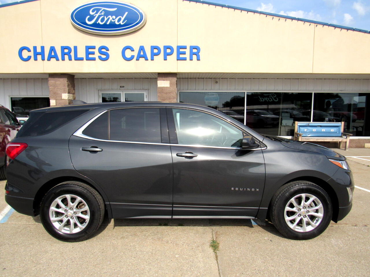 2020 Chevrolet Equinox photo 3