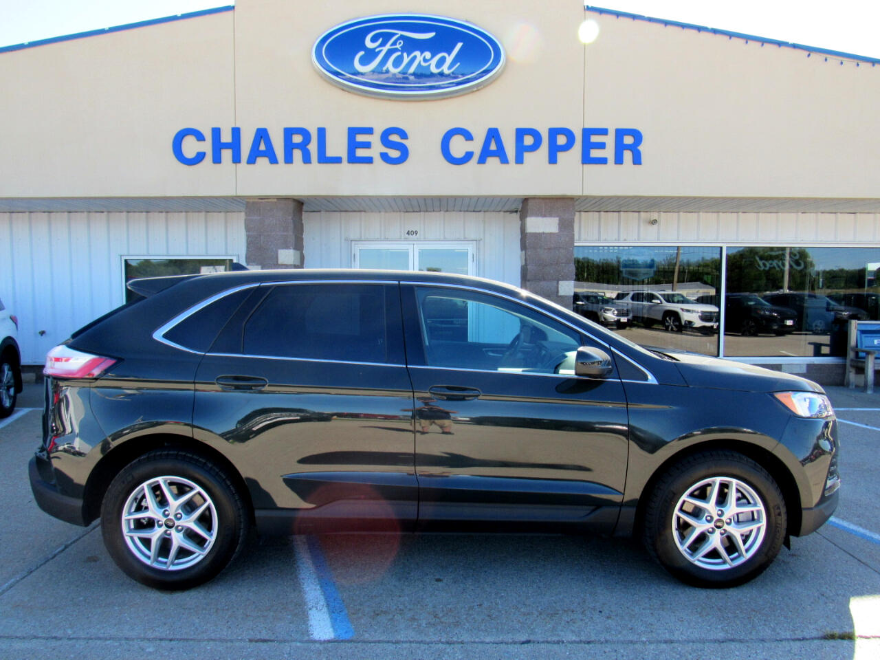 2024 Ford Edge SEL photo 4