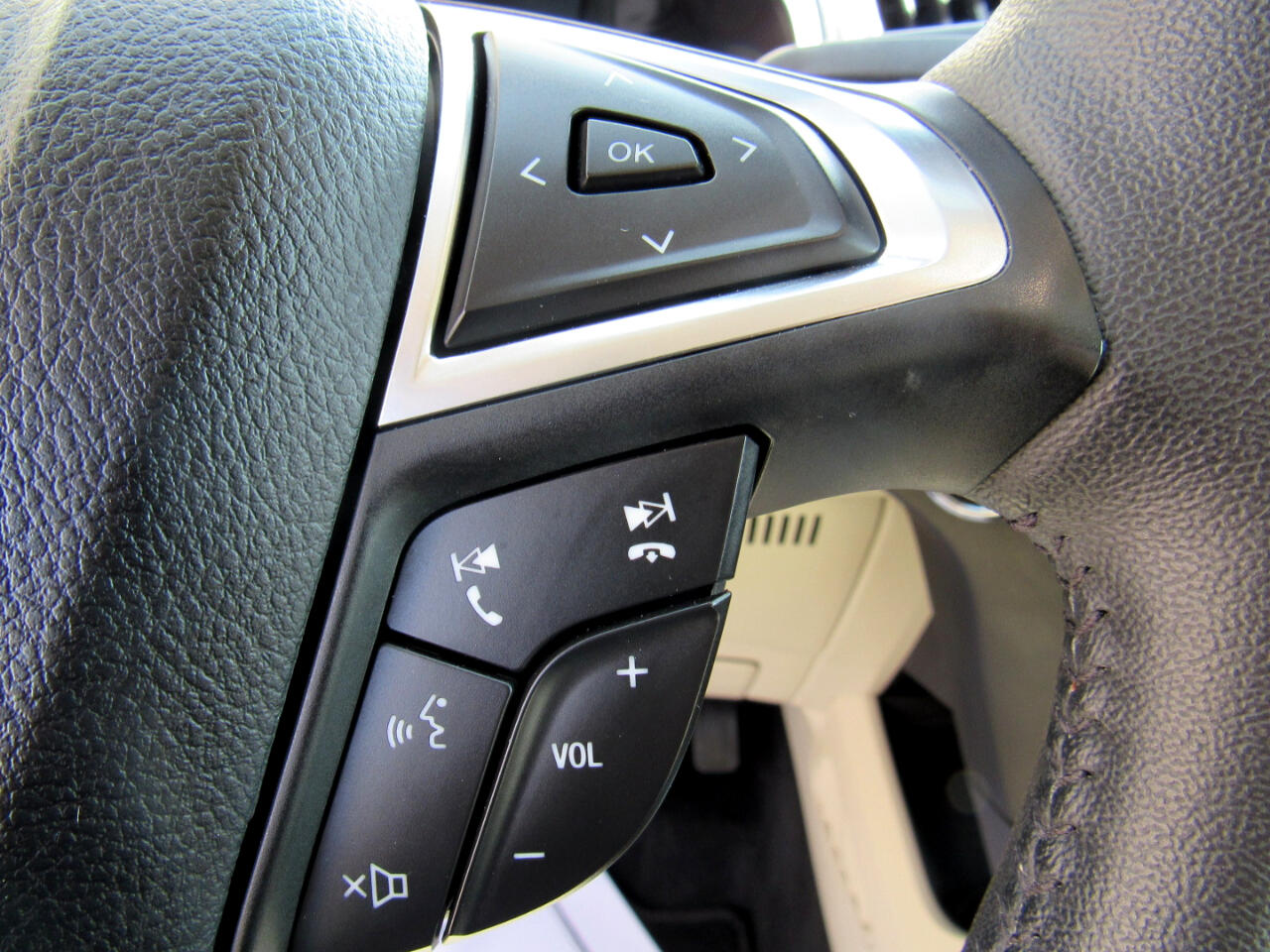 Ford Edge Titanium AWD 2024 Ford Edge Titanium AWD 2024