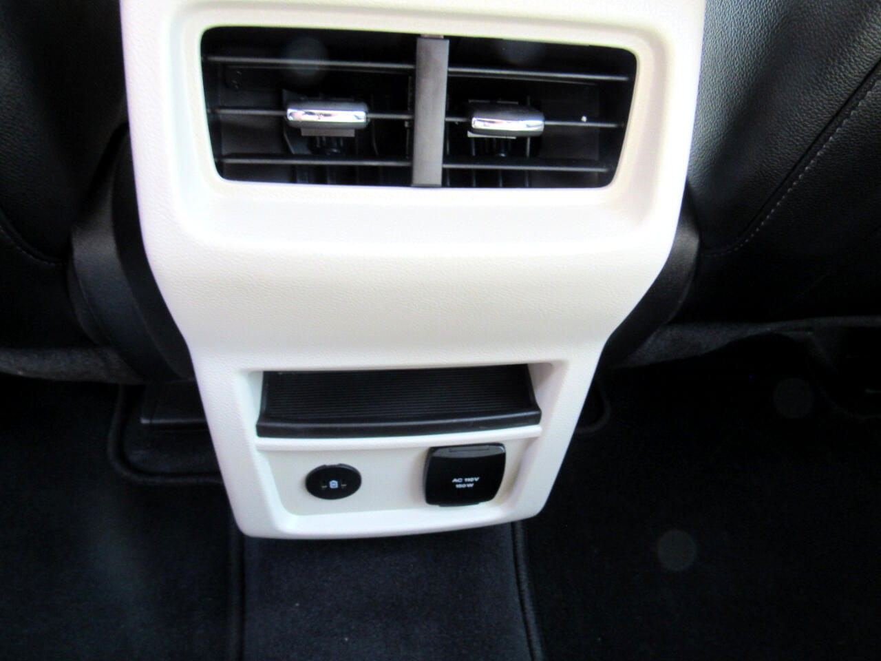 Ford Edge Titanium AWD 2024 Ford Edge Titanium AWD 2024