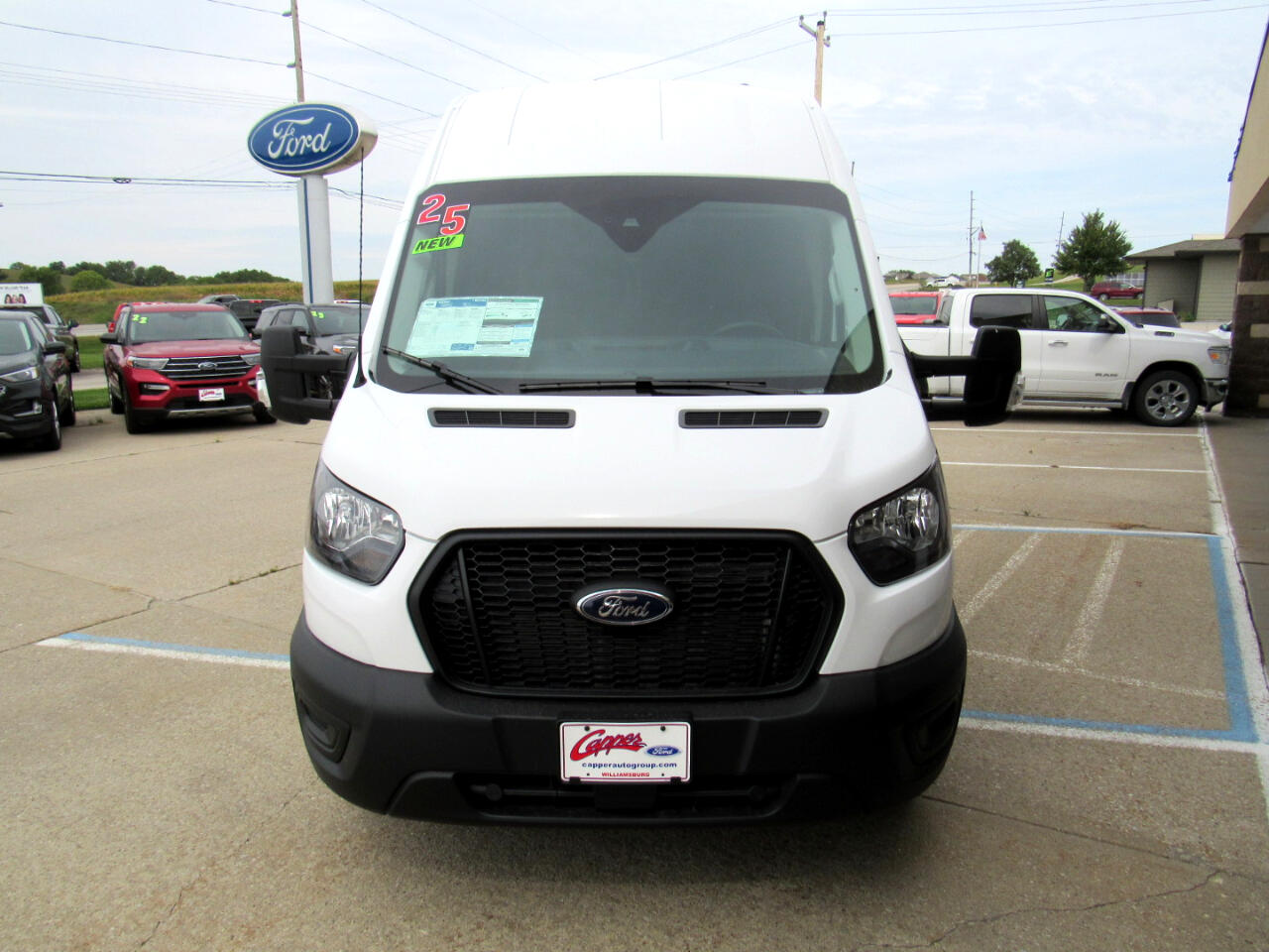 Ford Transit Cargo Van T-350 148" Hi Rf 9500 GVWR RWD 2025 Ford Transit Cargo Van T-350 148" Hi Rf 9500 GVWR RWD 2025