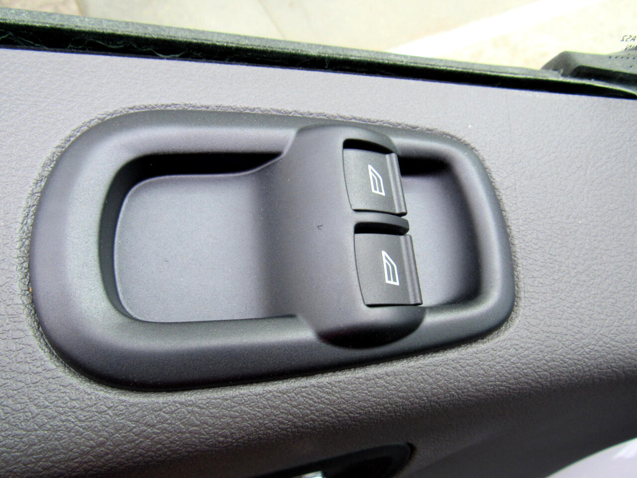 Ford Transit Cargo Van T-350 148" Hi Rf 9500 GVWR RWD 2025 Ford Transit Cargo Van T-350 148" Hi Rf 9500 GVWR RWD 2025