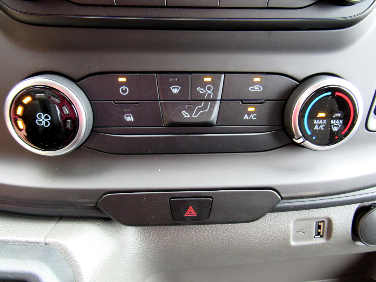 Ford Transit Cargo Van T-350 148" Hi Rf 9500 GVWR RWD 2025 Ford Transit Cargo Van T-350 148" Hi Rf 9500 GVWR RWD 2025