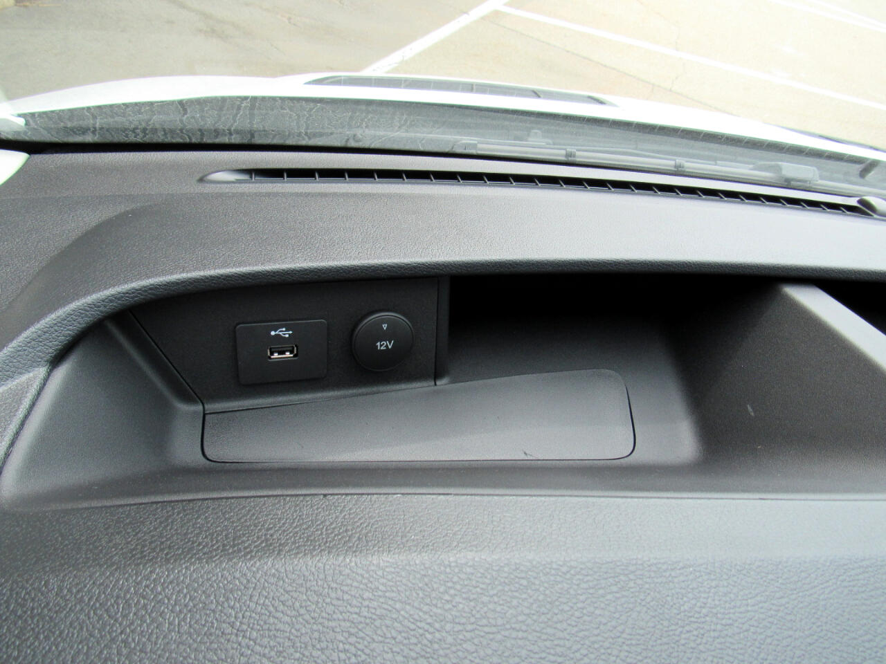 Ford Transit Cargo Van T-350 148" Hi Rf 9500 GVWR RWD 2025 Ford Transit Cargo Van T-350 148" Hi Rf 9500 GVWR RWD 2025