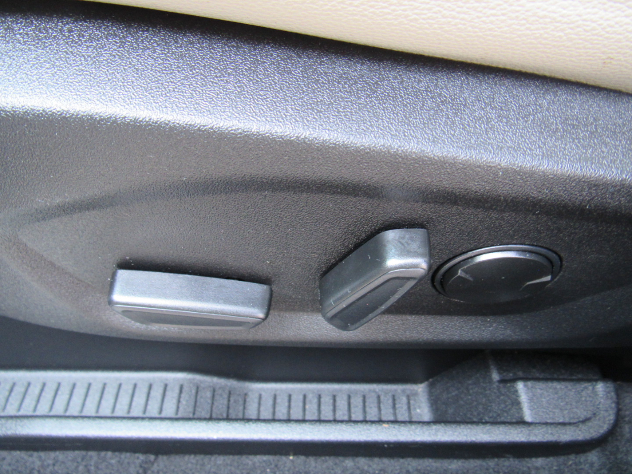 Ford Edge Titanium AWD 2024 Ford Edge Titanium AWD 2024