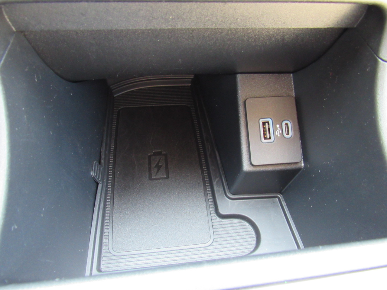 Ford Edge Titanium AWD 2024 Ford Edge Titanium AWD 2024