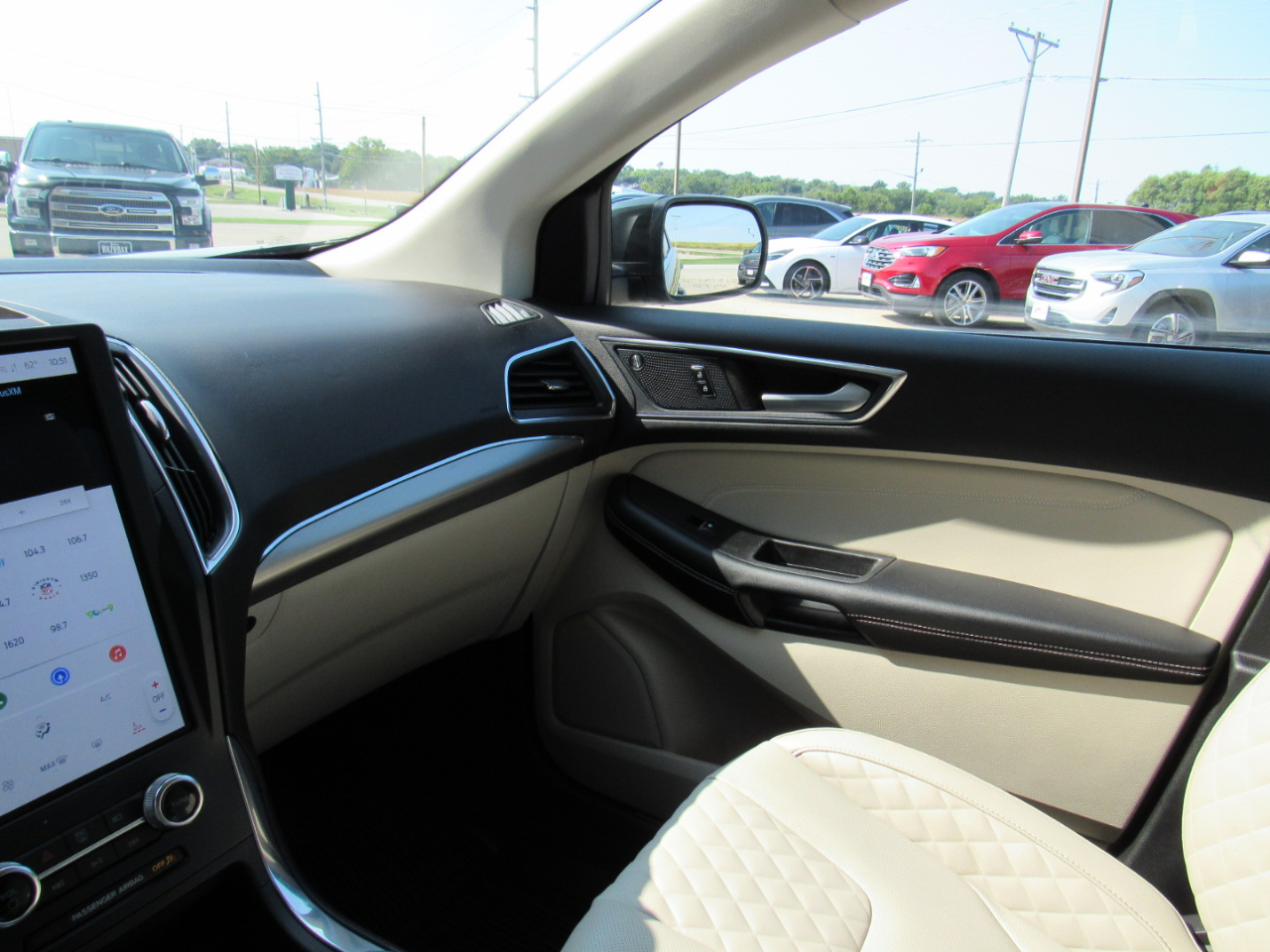 Ford Edge Titanium AWD 2024 Ford Edge Titanium AWD 2024