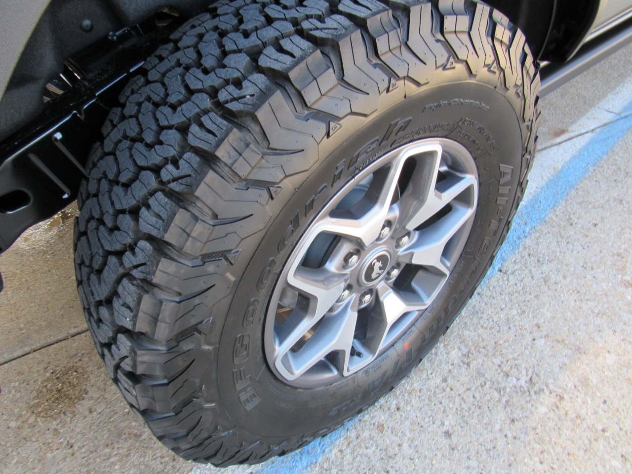 2025 Ford Bronco Badlands photo 32