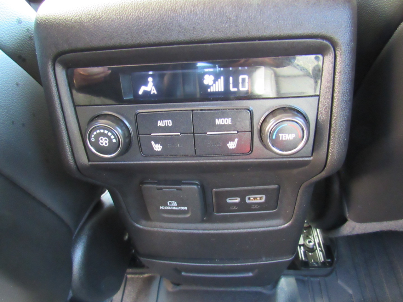 2021 Gmc Acadia AT4 photo 35