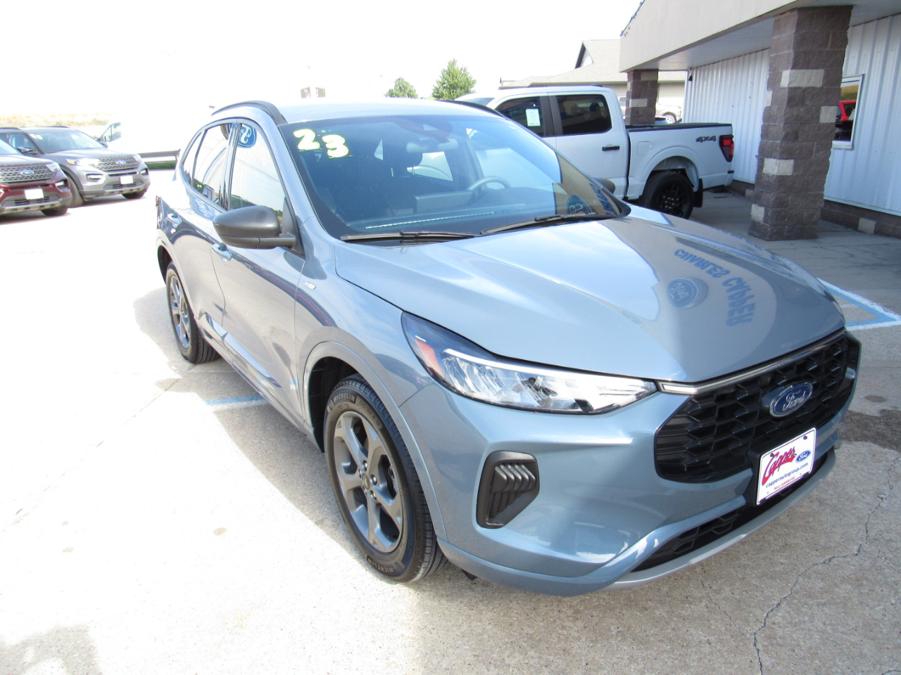 2023 Ford Escape ST-Line photo 3