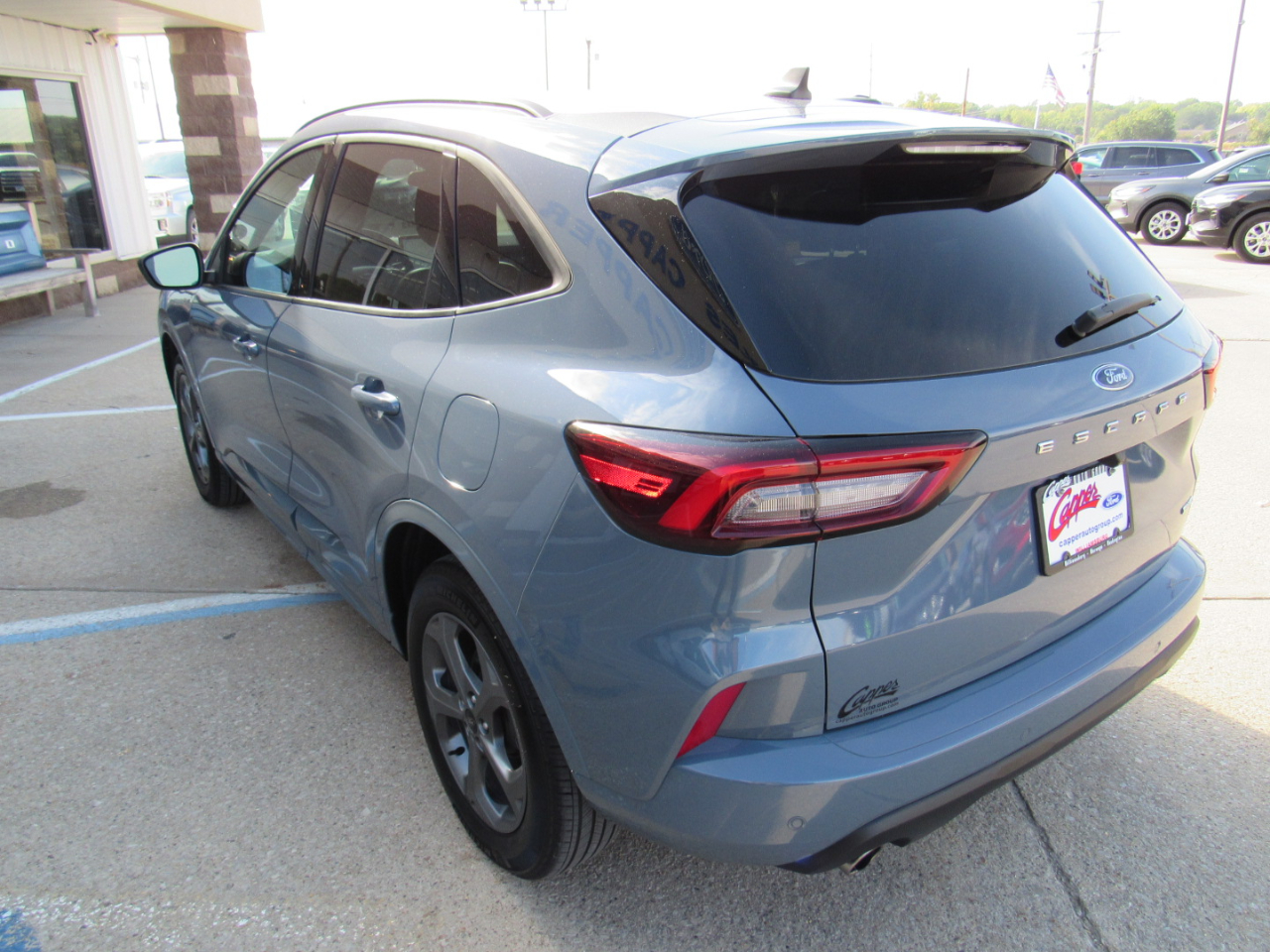2023 Ford Escape ST-Line photo 7