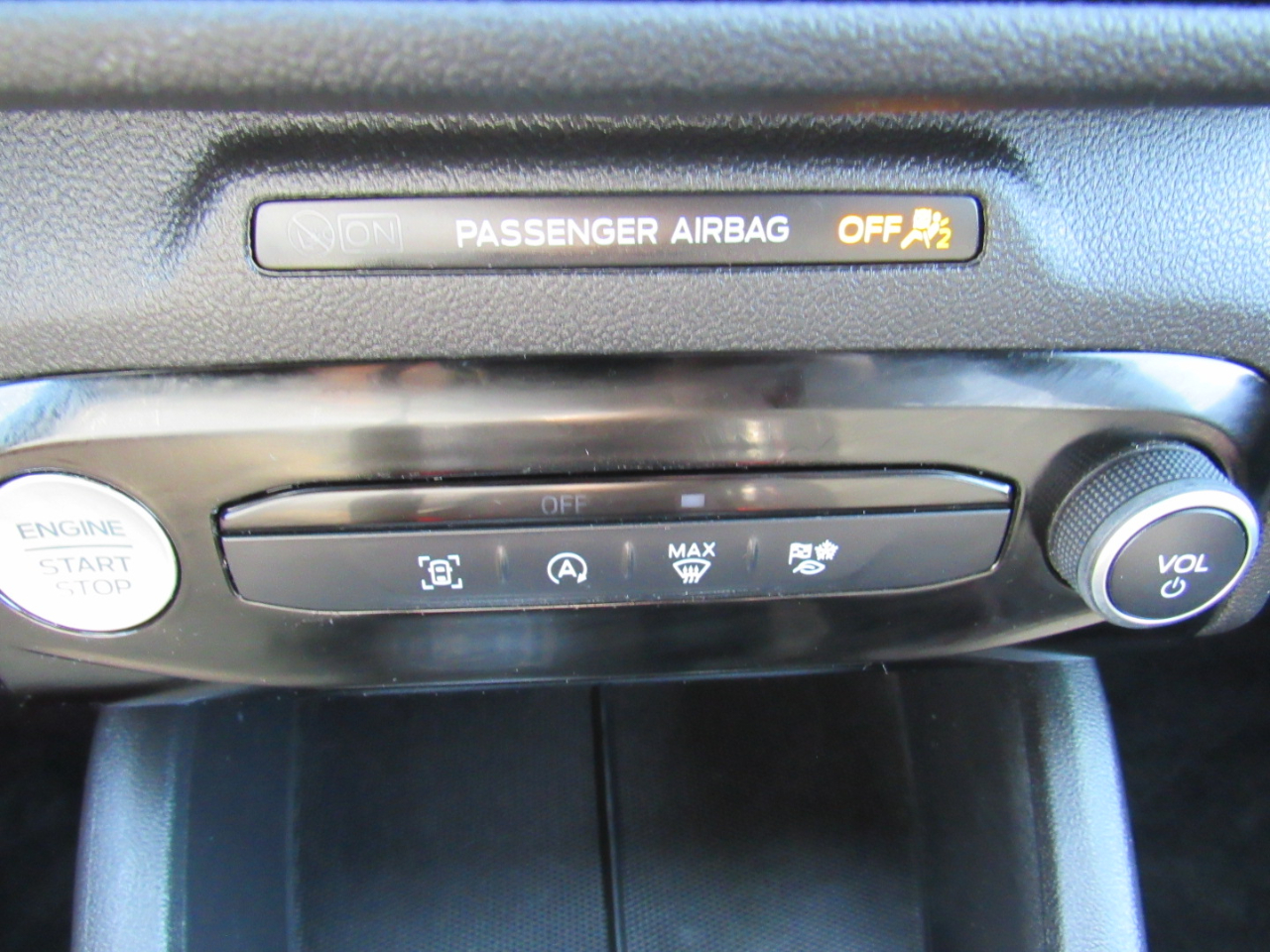 2023 Ford Escape ST-Line photo 22