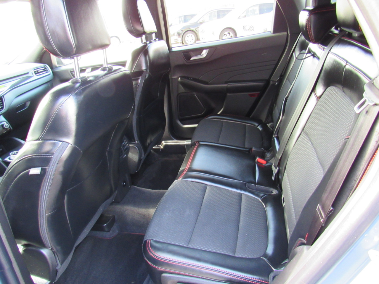 2023 Ford Escape ST-Line photo 23