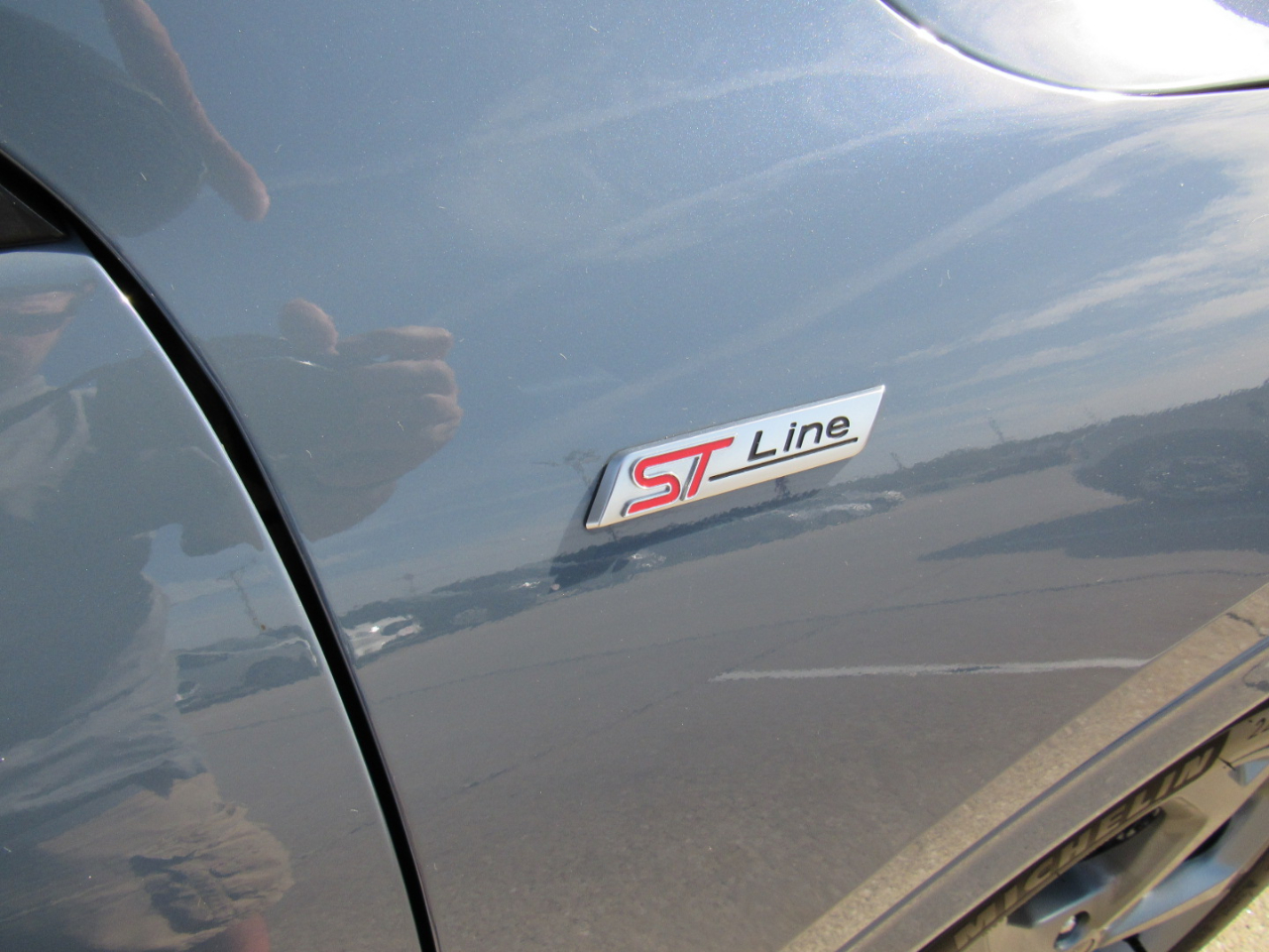 2023 Ford Escape ST-Line photo 28