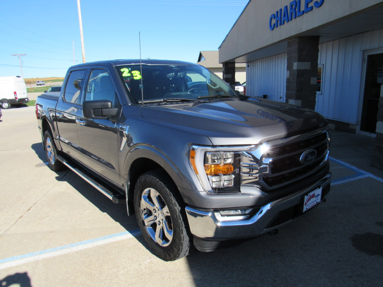 Ford F-150 XLT 4WD SuperCrew 5.5' Box 2023 Ford F-150 XLT 4WD SuperCrew 5.5' Box 2023