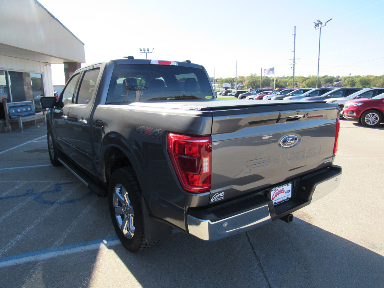 Ford F-150 XLT 4WD SuperCrew 5.5' Box 2023 Ford F-150 XLT 4WD SuperCrew 5.5' Box 2023