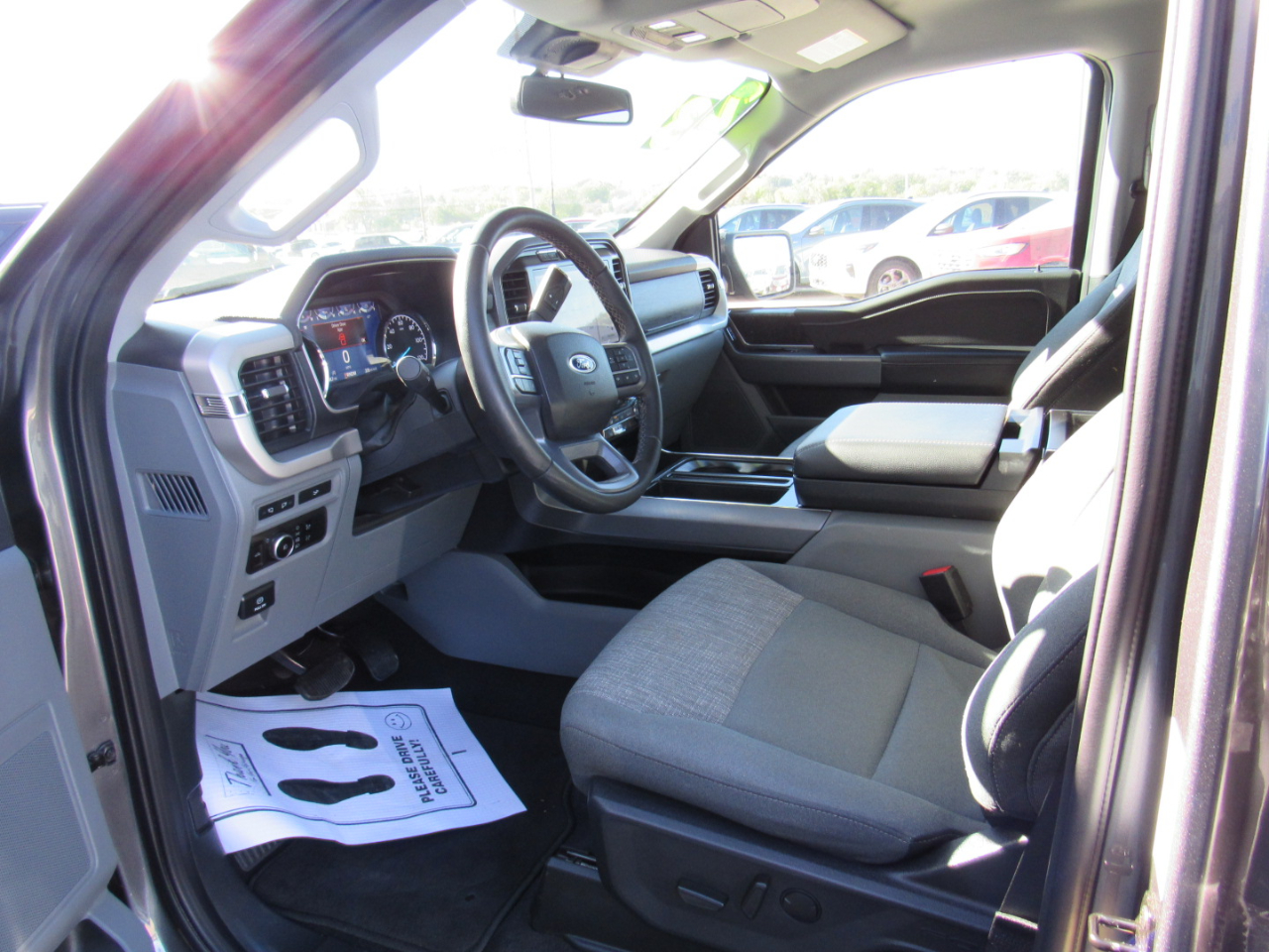 Ford F-150 XLT 4WD SuperCrew 5.5' Box 2023 Ford F-150 XLT 4WD SuperCrew 5.5' Box 2023