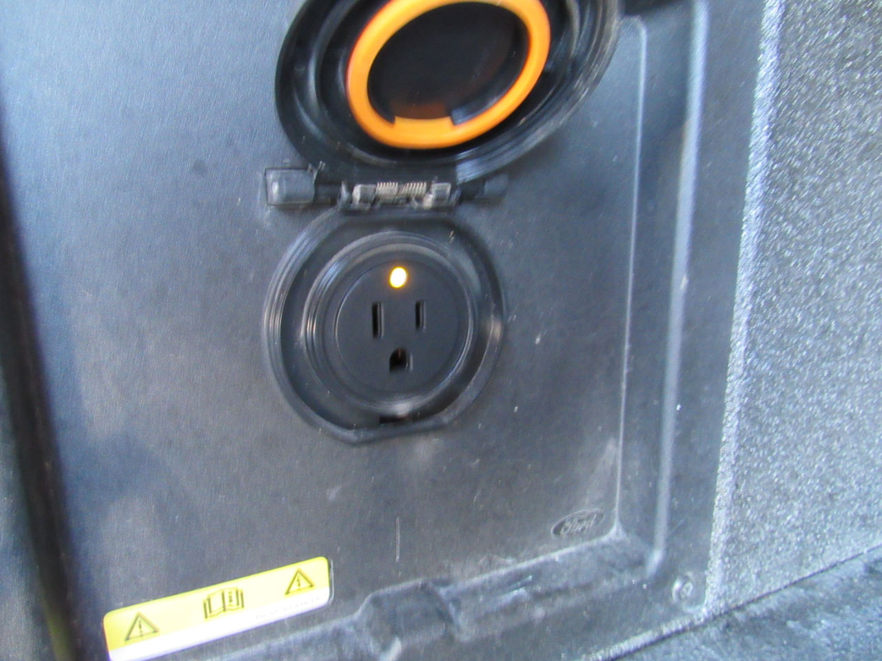 Ford F-150 XLT 4WD SuperCrew 5.5' Box 2023 Ford F-150 XLT 4WD SuperCrew 5.5' Box 2023