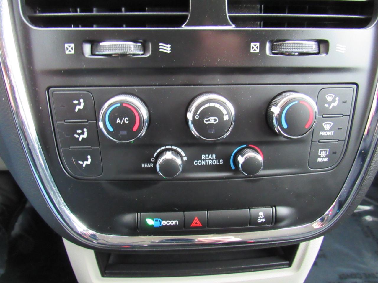 Dodge Grand Caravan SE 2020 Dodge Grand Caravan SE 2020