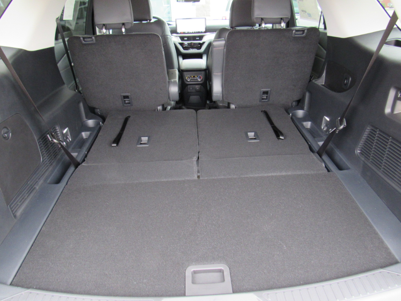 Ford Explorer Active 4WD 2026 Ford Explorer Active 4WD 2026